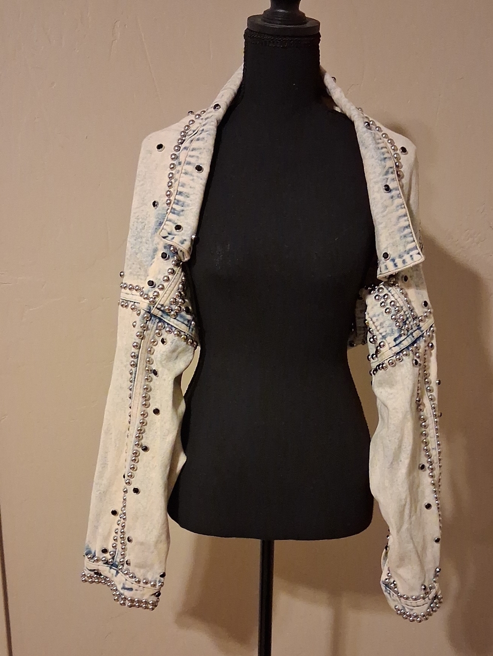 Fashion Nova White Acid-Wash Studded Jean Jacket